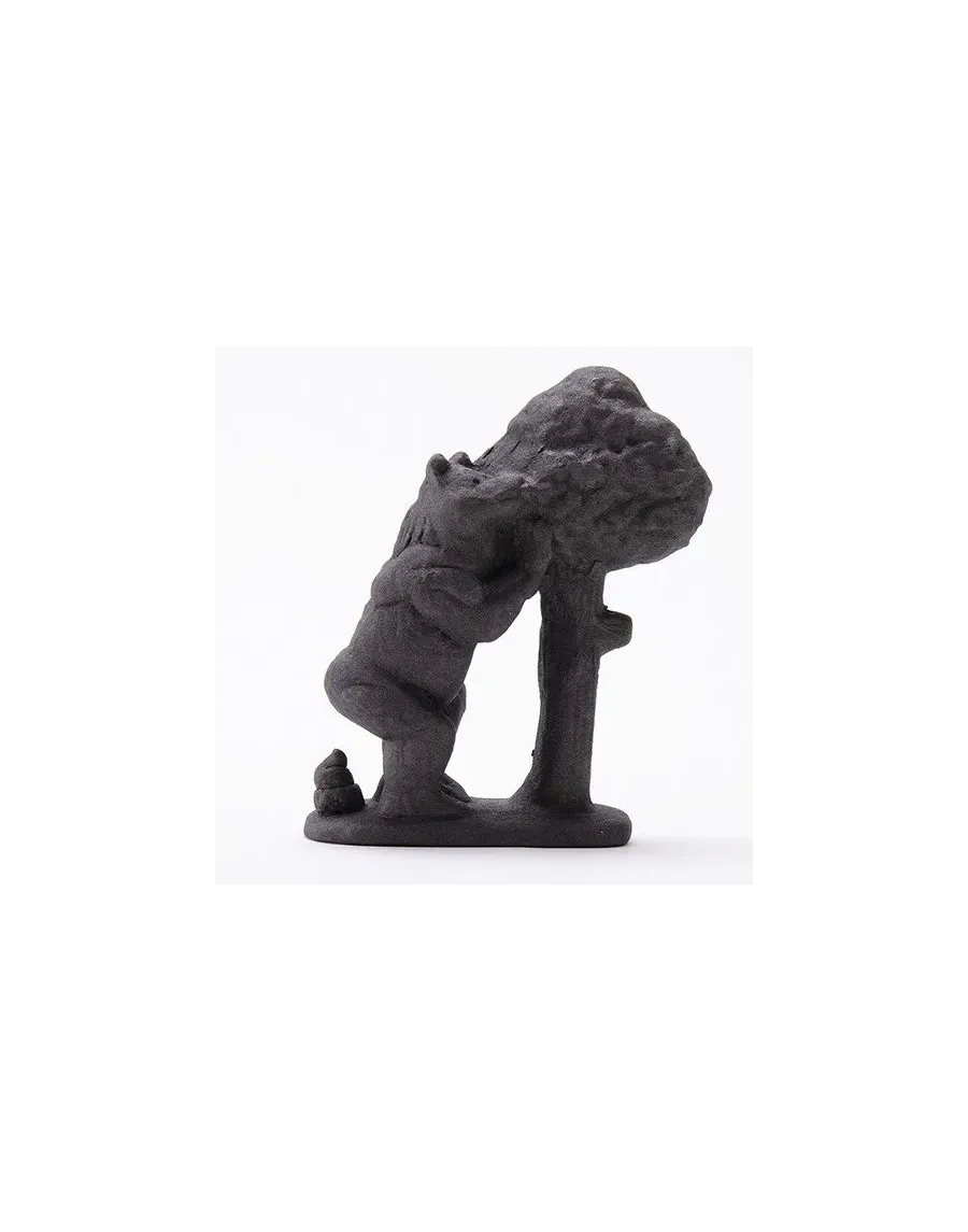 Hochwertige Caganer-Figur – Der Bär und der Erdbeerbaum – Jetzt kaufen