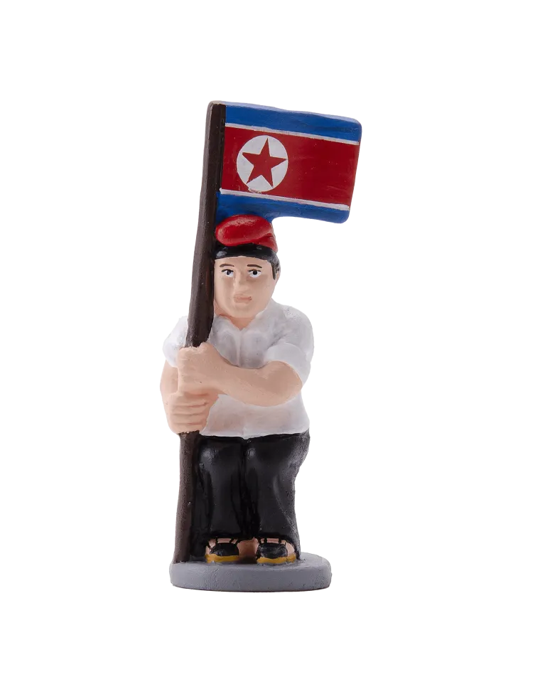 Figurine Caganer de haute qualité aux couleurs du drapeau nord-coréen - Achetez-la maintenant !